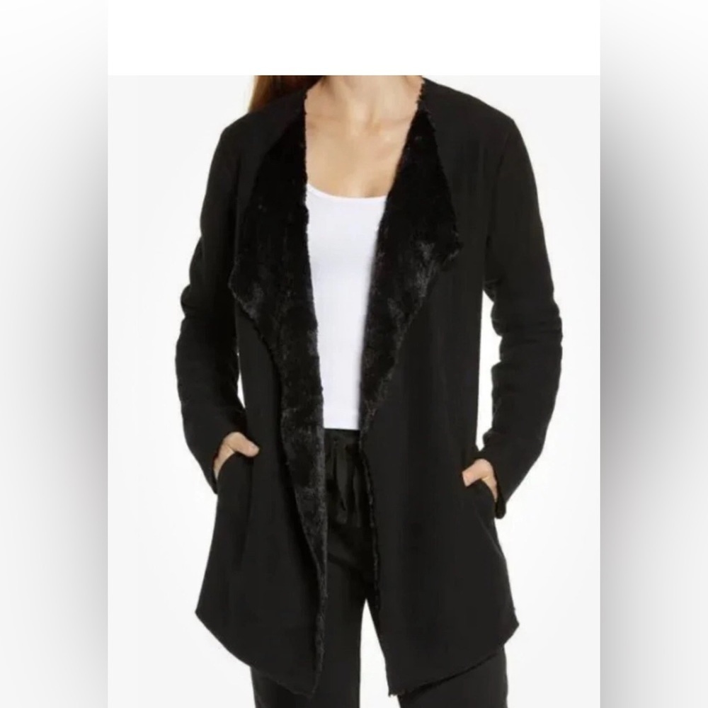 UGG Abriana Black Fleece Faux Fur Lined Shawl Cardigan Size Medium Women​​